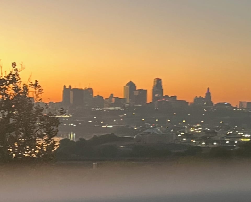 10-15 minutes from Downtown Kansas City