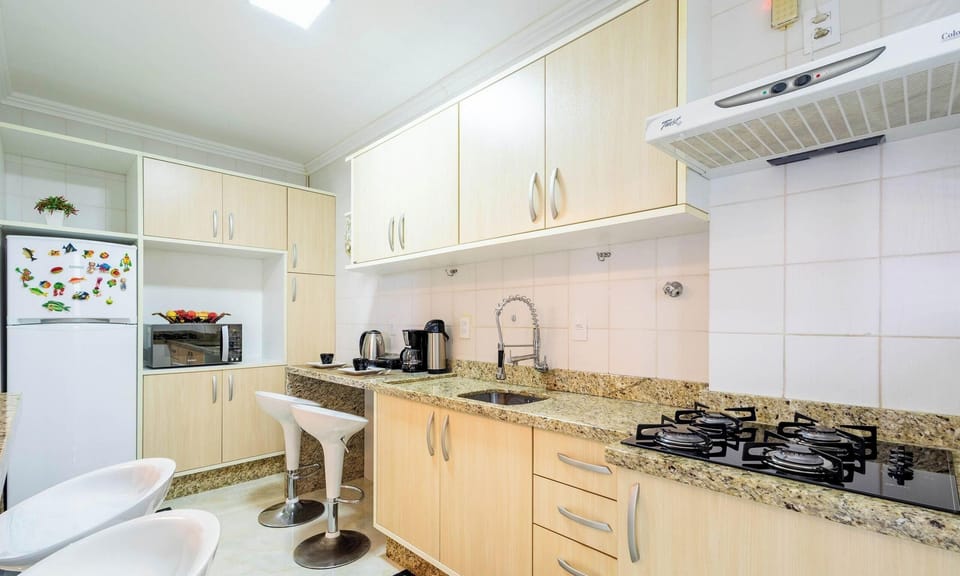 Basic Apartment | Private kitchen