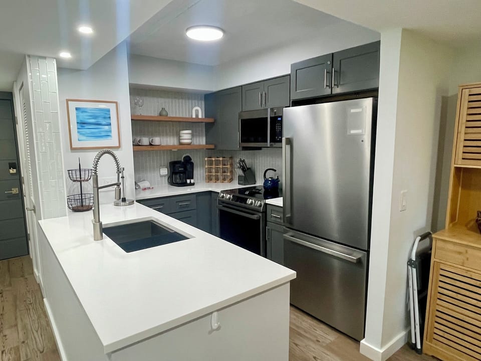 Kitchen - fully equipped kitchen with everything needed to cook meals