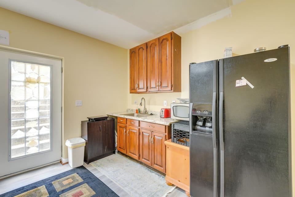 Kitchenette | Coffee Maker | Cooking Basics