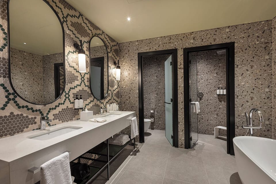 Deluxe Suite, 1 Bedroom, Terrace | Bathroom | Shower, free toiletries, hair dryer, bathrobes