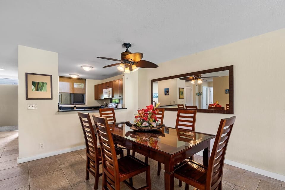 Condo, 1 Queen Bed with Sofa bed (Keauhou Kona Surf & Racquet Club#7-10) | Dining