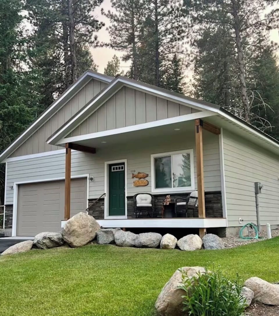 Charming vacation rental exterior with convenient parking