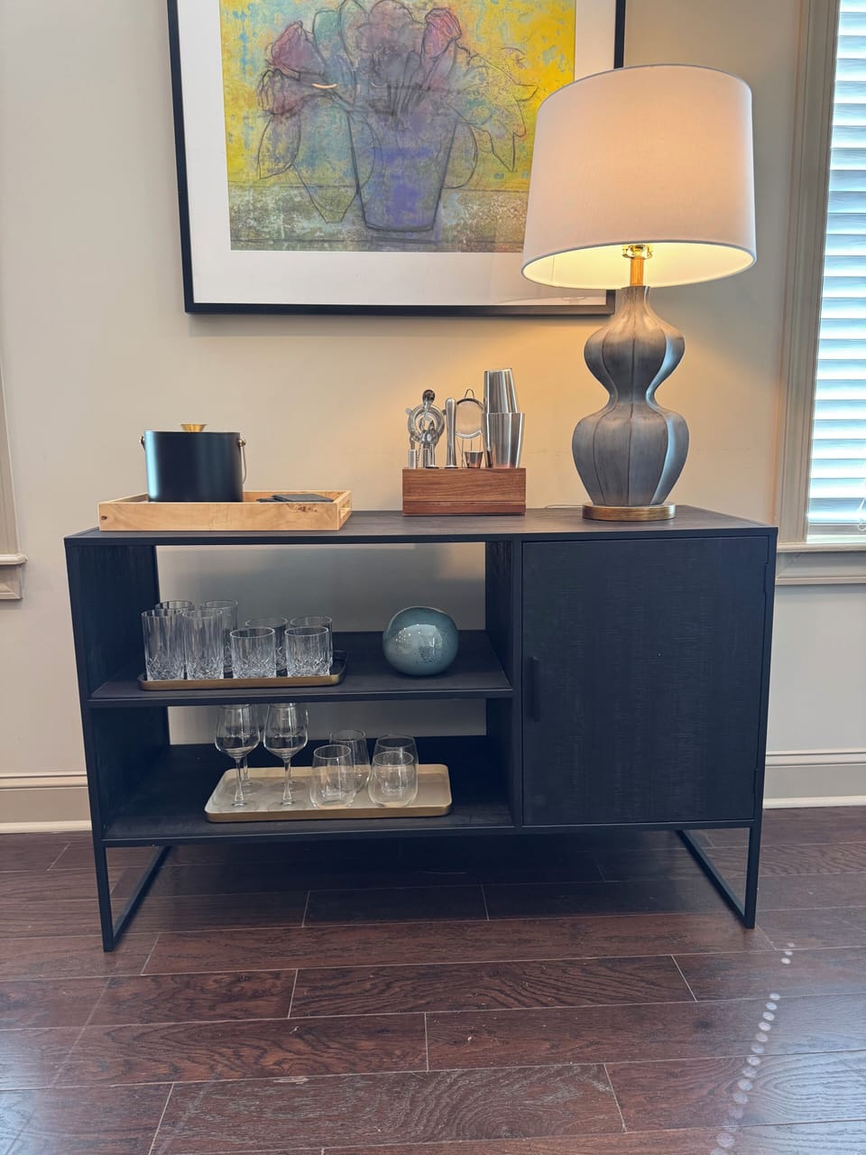 Additional bar station provided, 