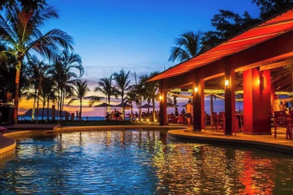 Enjoy the ocean-front Costa Rica Sailing Center (300m north on same street as Suenos Del Mar). The restaurant and pool  are open to the public and here you can rent kayaks, SUPs, small sailboats, boogie boards.