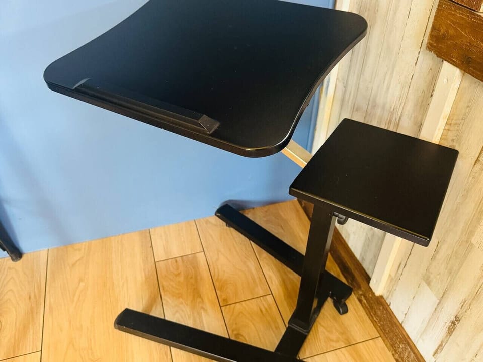 Ergonomic Computer Desk LL