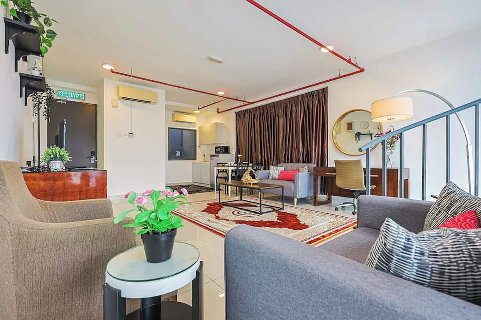 Desk, iron/ironing board, rollaway beds (surcharge), WiFi (free)