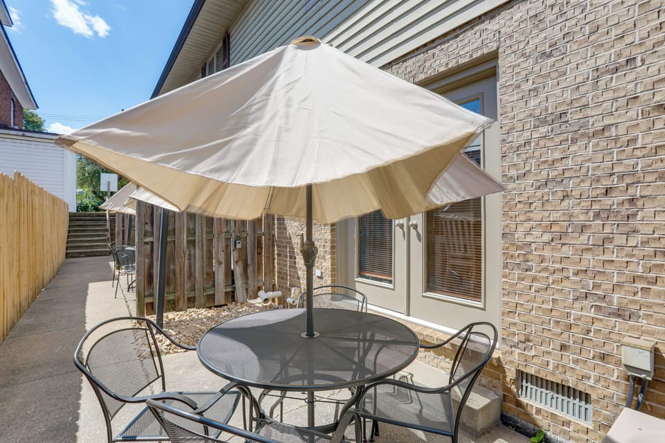 Patio | Outdoor Dining Area