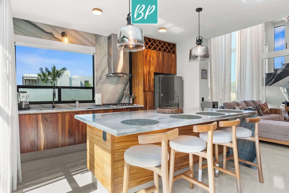 Equipped Kitchen