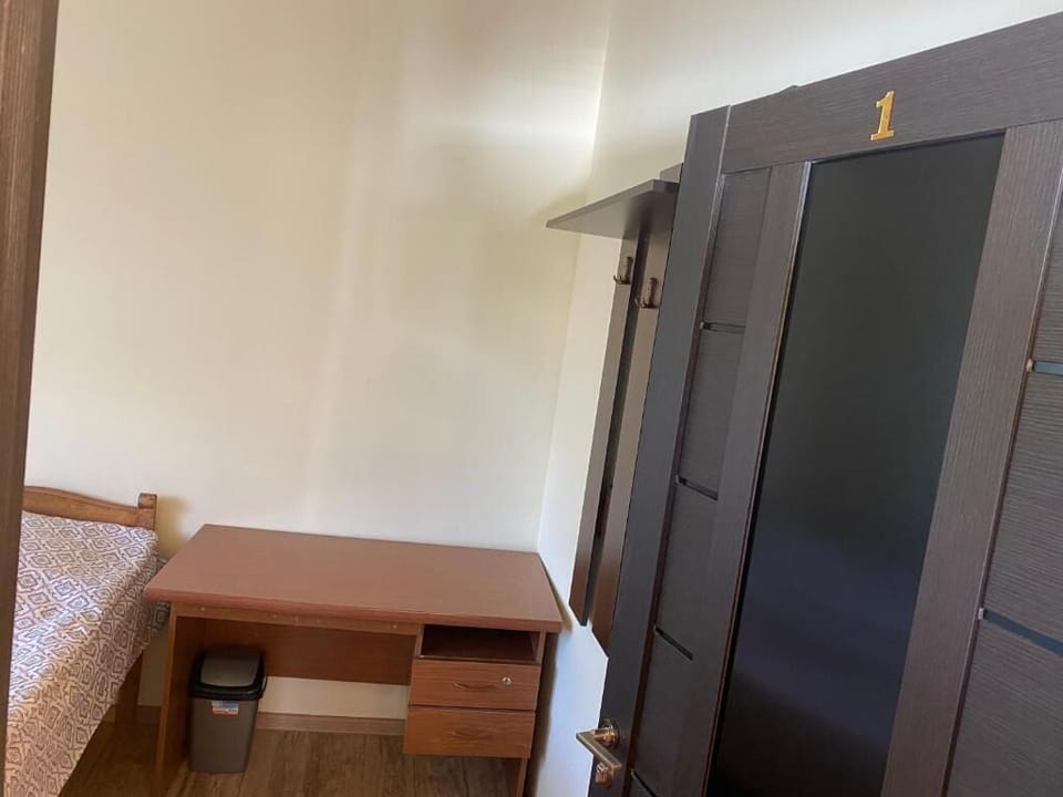 Classic Double or Twin Room, Garden View | Desk, laptop workspace, soundproofing, free WiFi