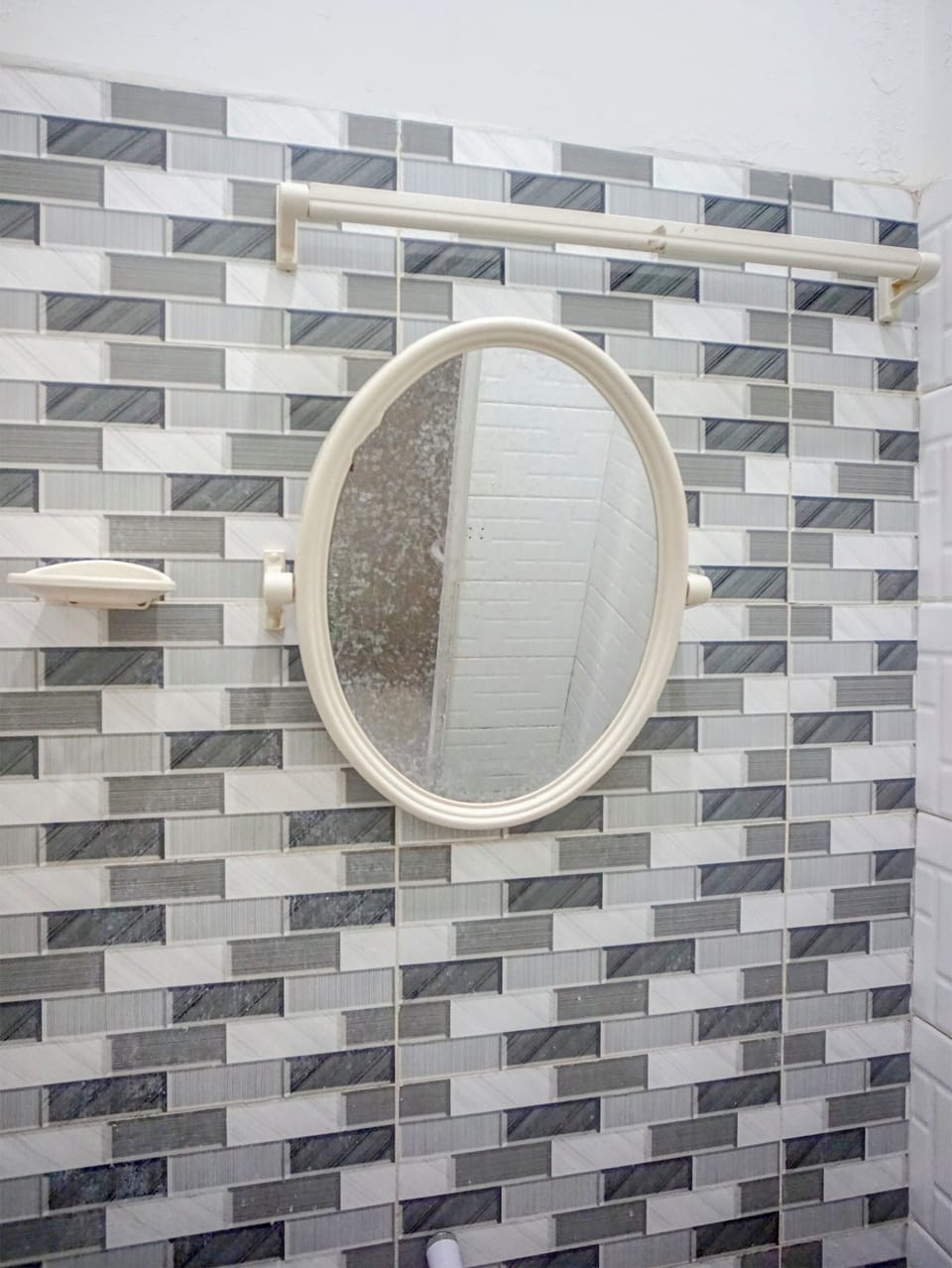 Standard Double Room | Bathroom