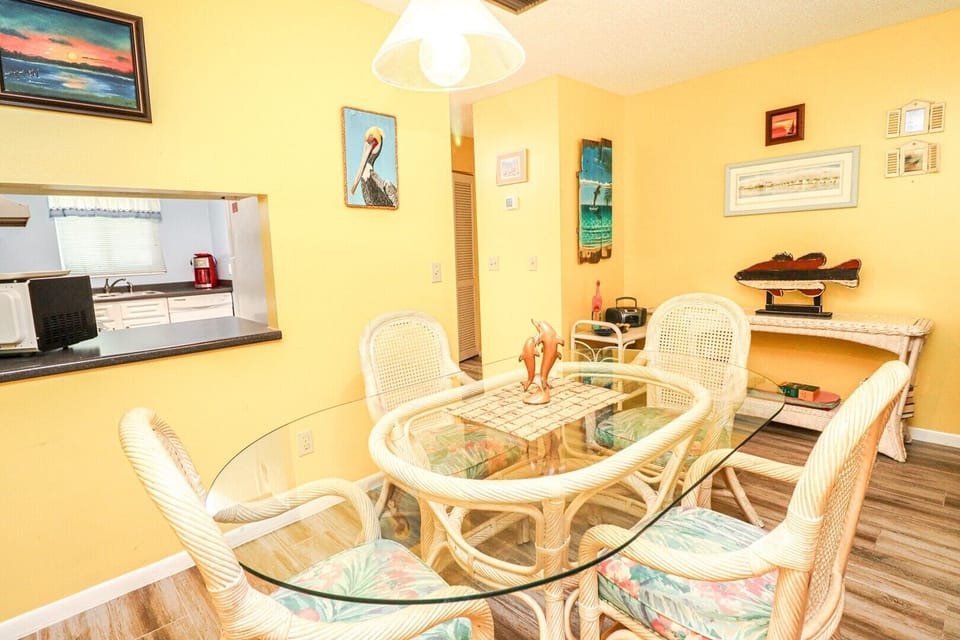 St. Augustine Beach Rentals Living Room