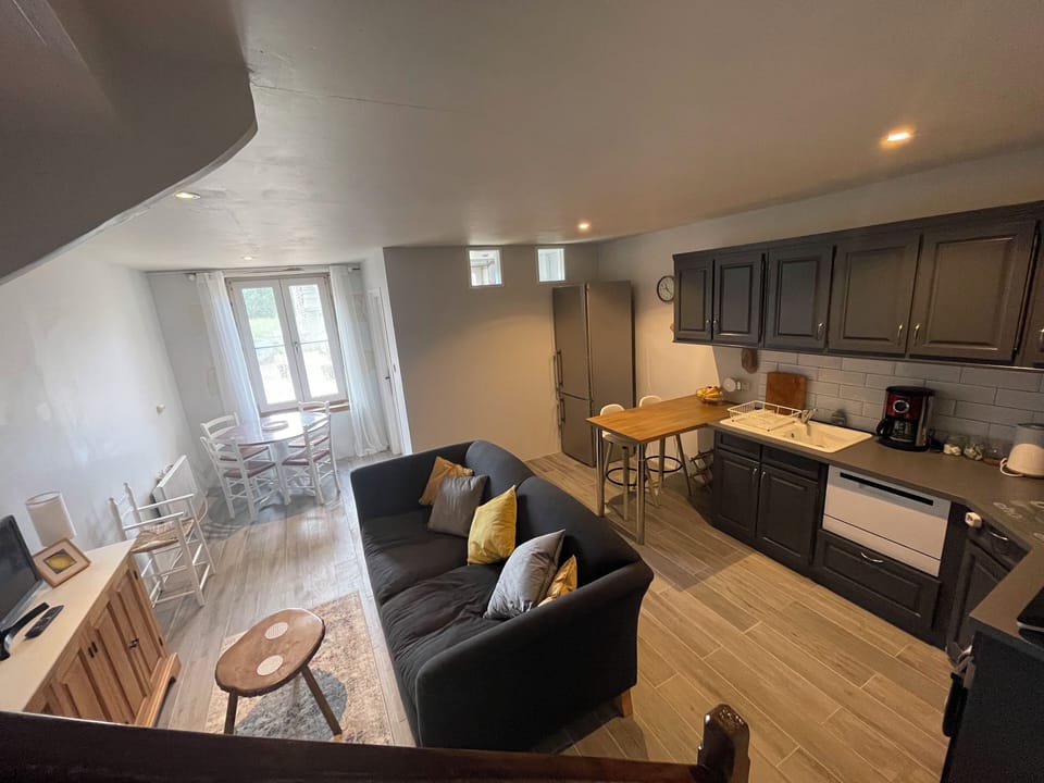 Open plan Kitchen/Lounge/Dining