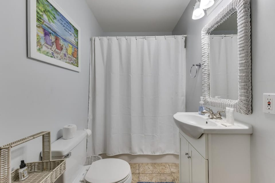 Grannys Place-Bathroom 3