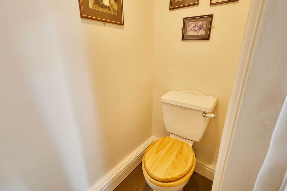Edge Farm, Lofthouse - Host & Stay