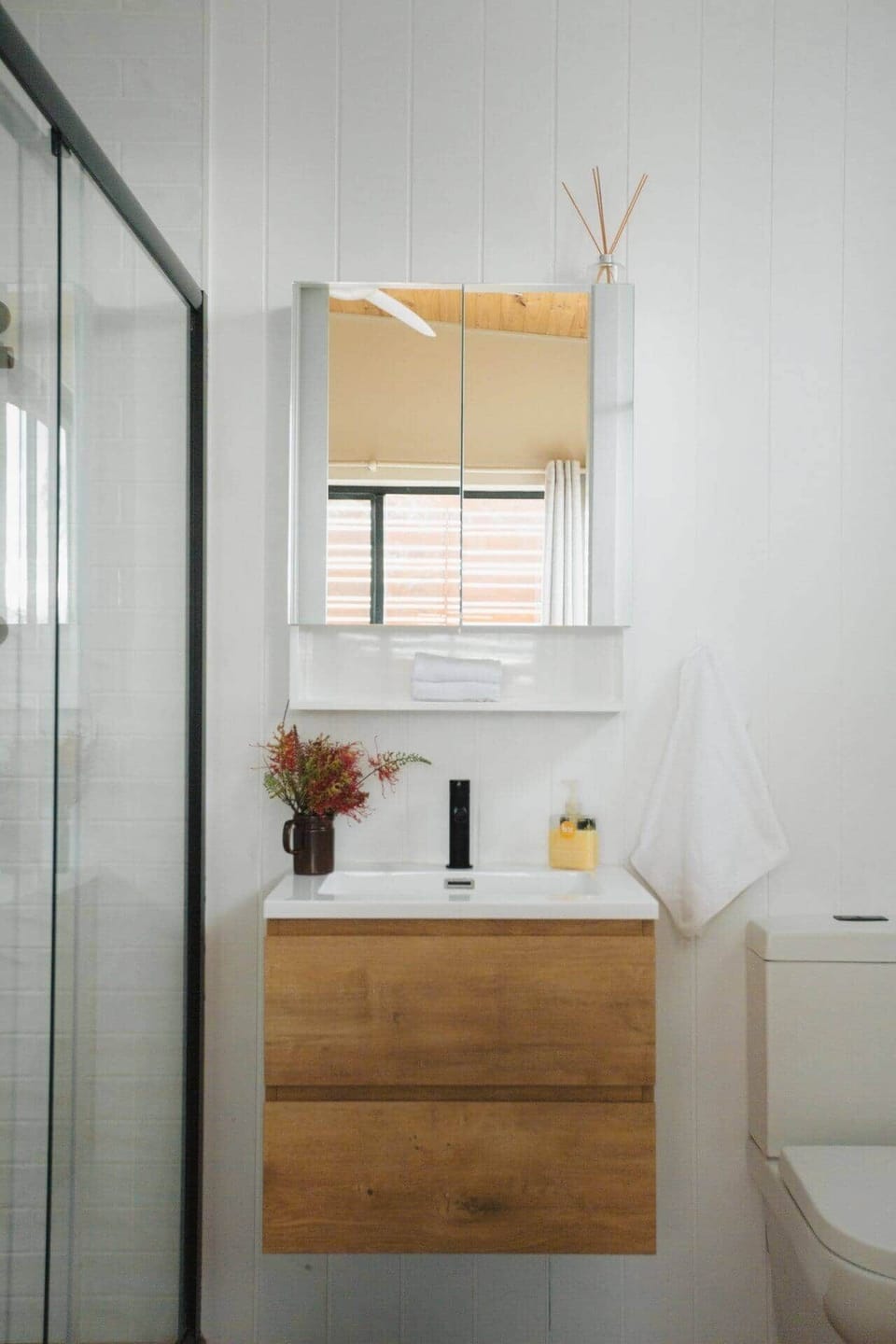 Barn luxury hunter valley bathroom vanity