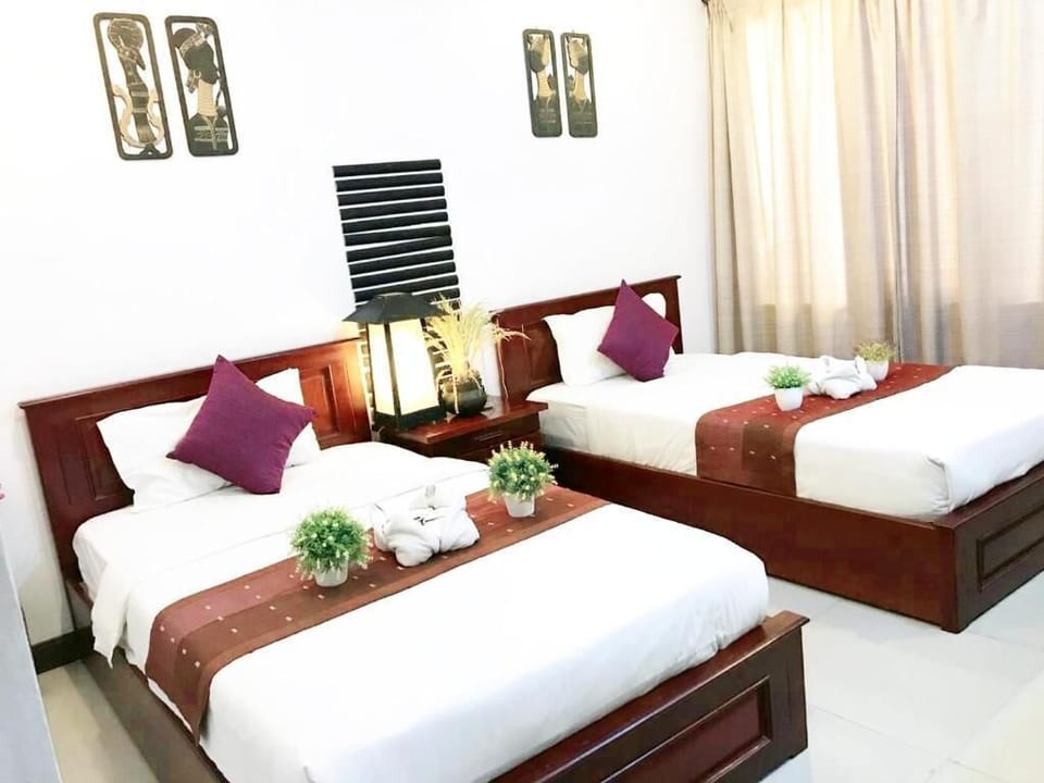 Standard Twin Room | Premium bedding, in-room safe, desk, free WiFi