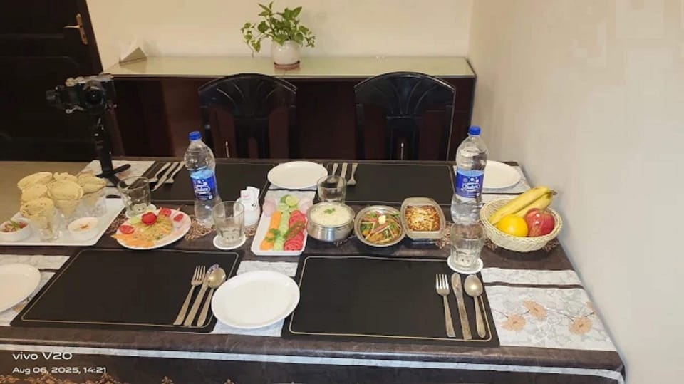 Daily buffet breakfast for a fee