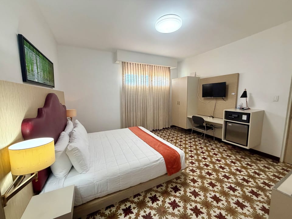 Suite | Free WiFi