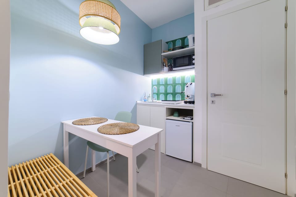 Superior Apartment | Private kitchen | Espresso maker, coffee/tea maker