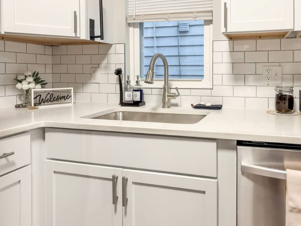 Clean kitchen!