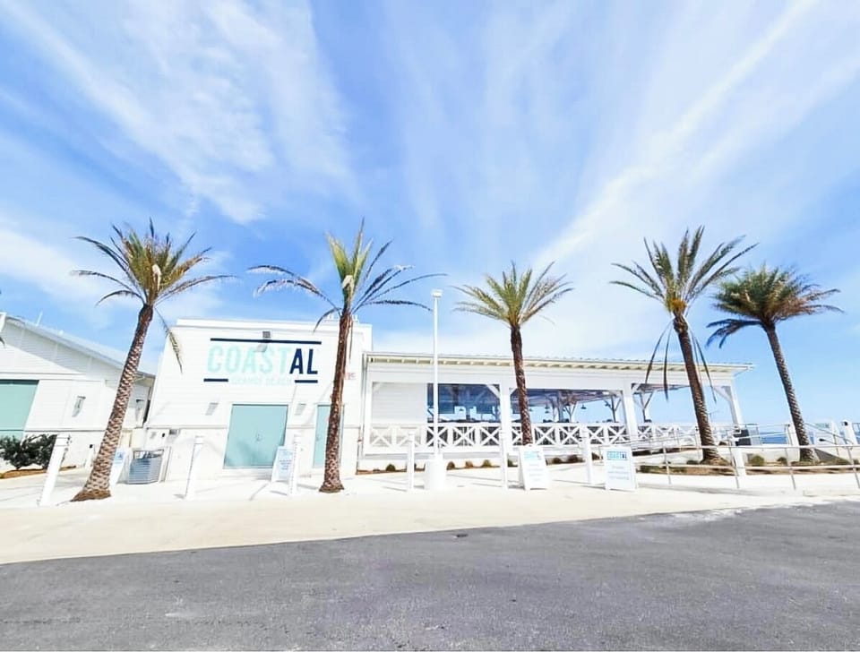 Coastal waterfront restaurant less than 3 miles away
