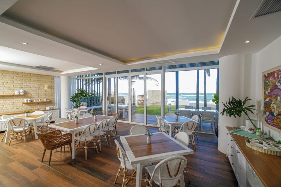 Premium Villa, Beach View | Living area