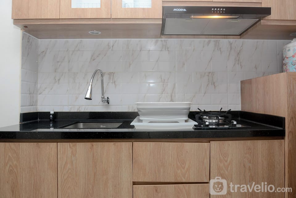 Standard Apartment | Private kitchen | Cookware/dishes/utensils