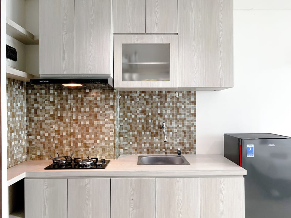Standard Apartment | Private kitchen | Cookware/dishes/utensils
