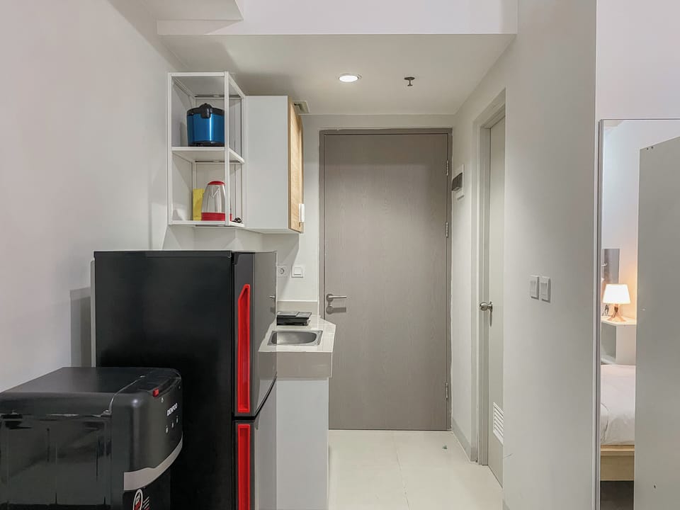 Standard Apartment | Private kitchen | Cookware/dishes/utensils
