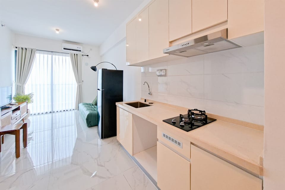 Standard Apartment | Private kitchen | Cookware/dishes/utensils