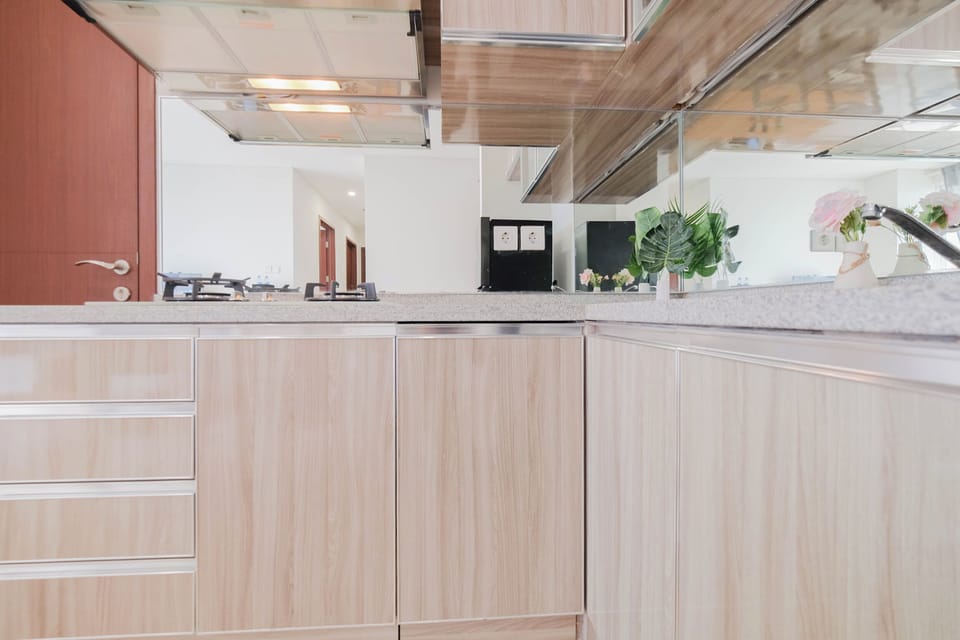 Standard Apartment | Private kitchen | Cookware/dishes/utensils