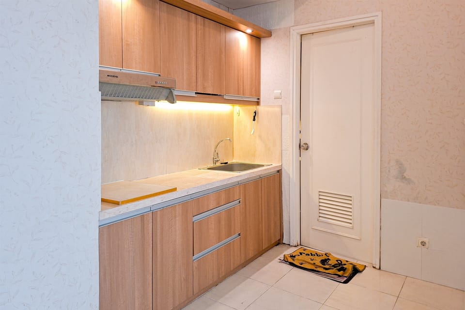 Standard Apartment | Private kitchen | Cookware/dishes/utensils