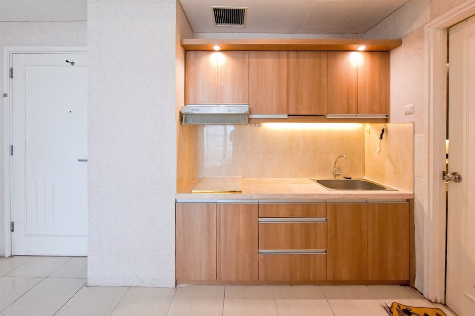 Standard Apartment | Private kitchen | Cookware/dishes/utensils