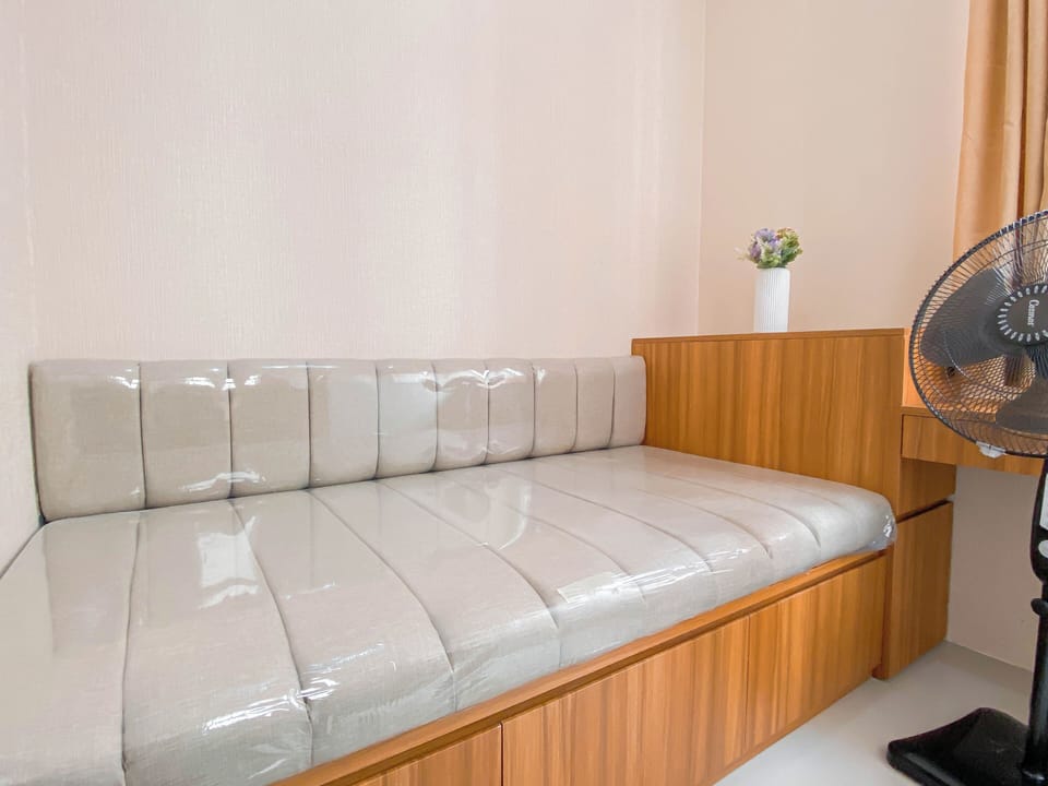 Standard Apartment | Living area