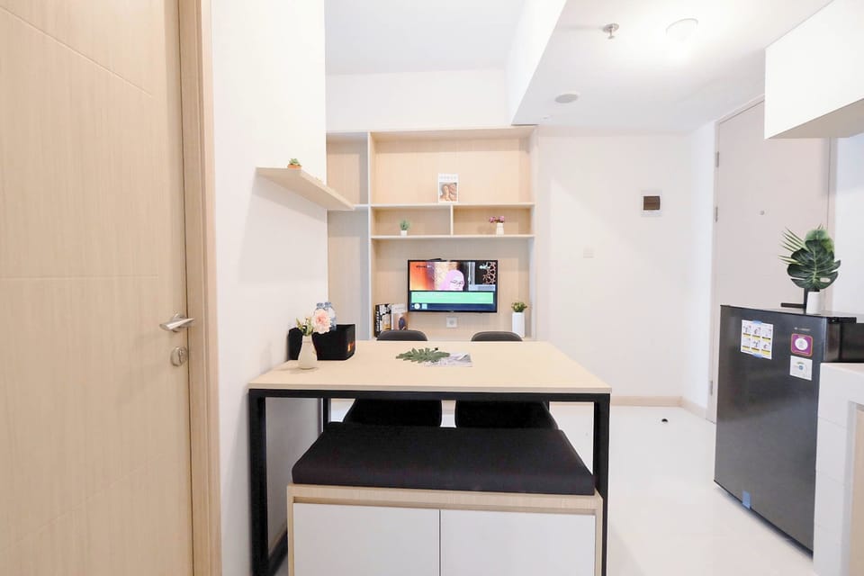 Standard Apartment | In-room dining