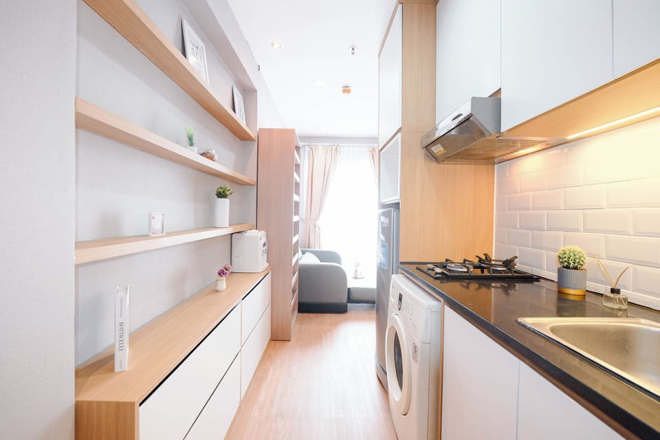 Deluxe Apartment | Private kitchen | Cookware/dishes/utensils