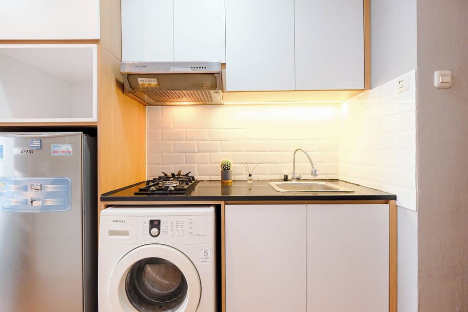 Deluxe Apartment | Private kitchen | Cookware/dishes/utensils