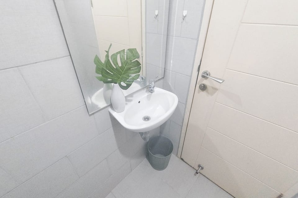 Deluxe Apartment | Bathroom