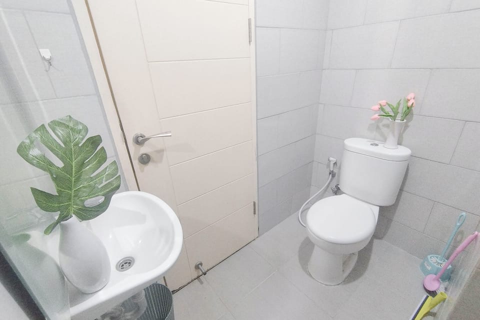 Deluxe Apartment | Bathroom