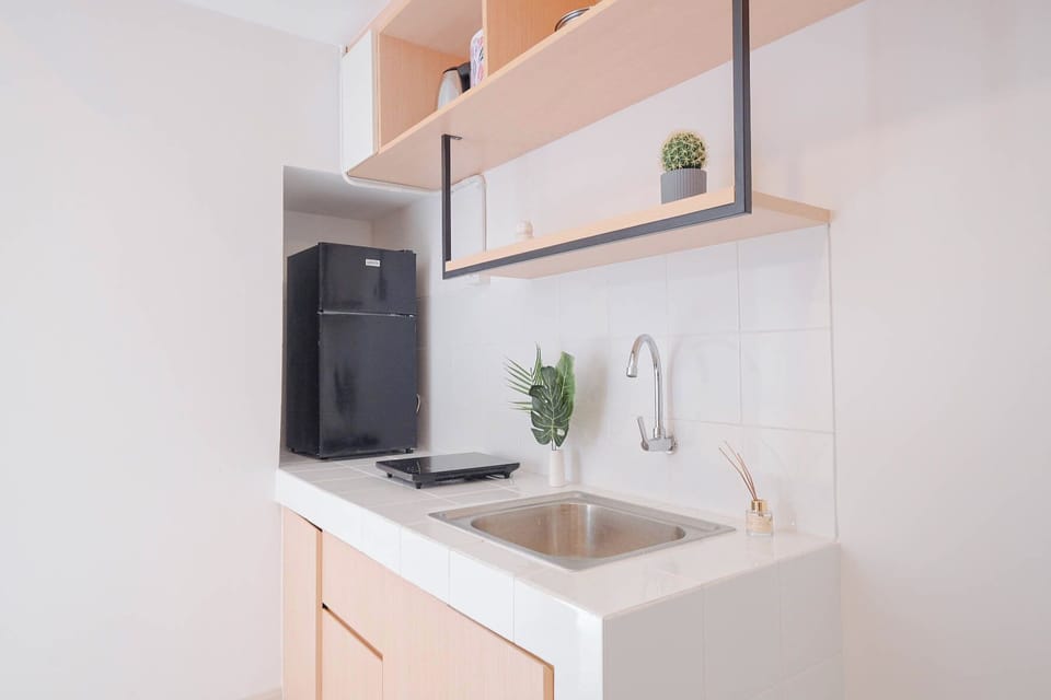 Deluxe Apartment | Private kitchen | Cookware/dishes/utensils