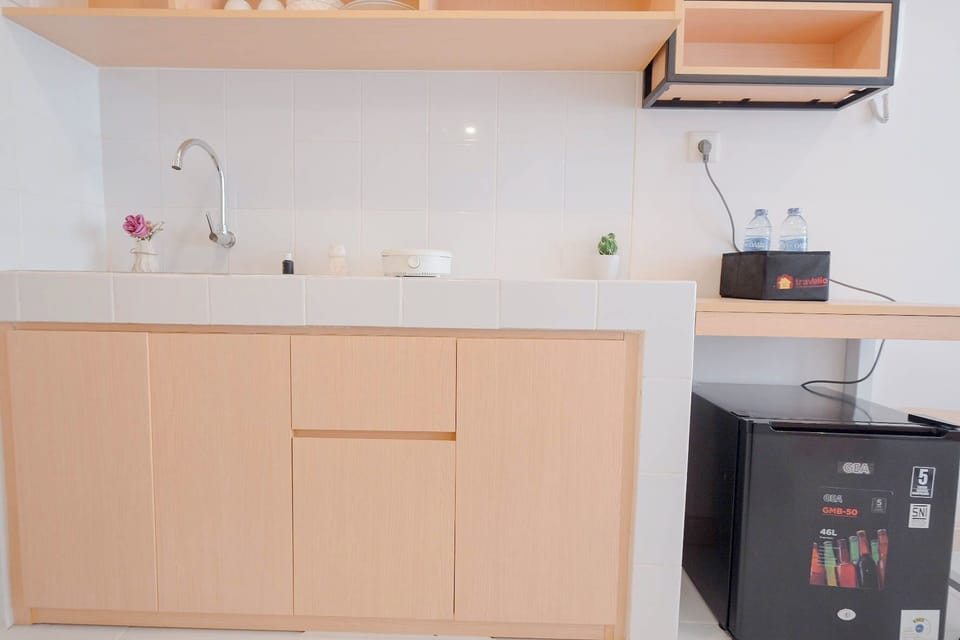 Deluxe Apartment | Private kitchen | Cookware/dishes/utensils