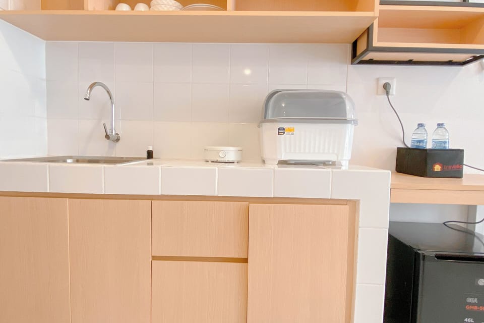 Deluxe Apartment | Private kitchen | Cookware/dishes/utensils