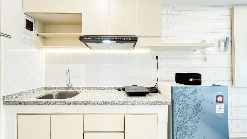 Deluxe Apartment | Private kitchen | Cookware/dishes/utensils
