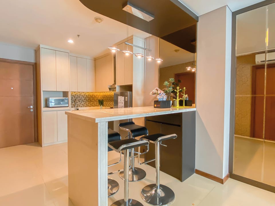 Standard Apartment | In-room dining