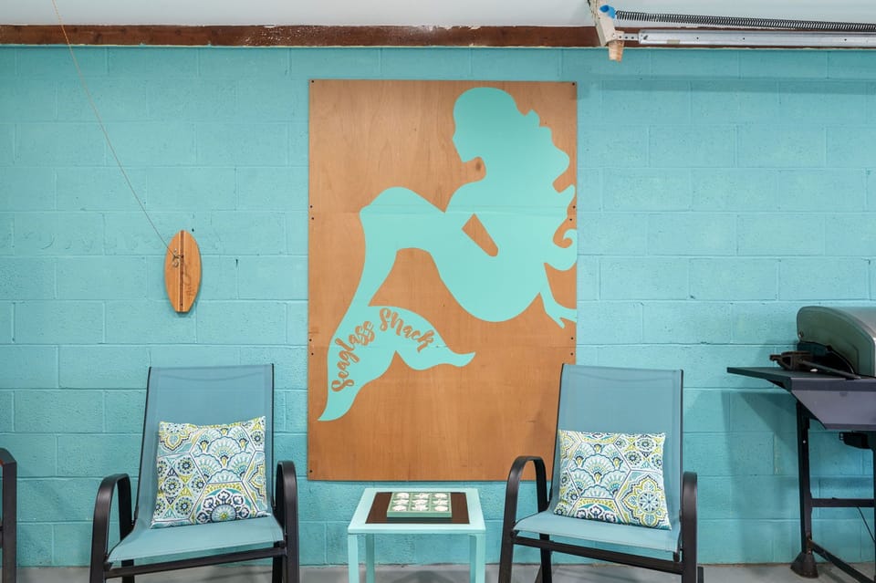SDG2: Sea Glass Shack | LL Game Room