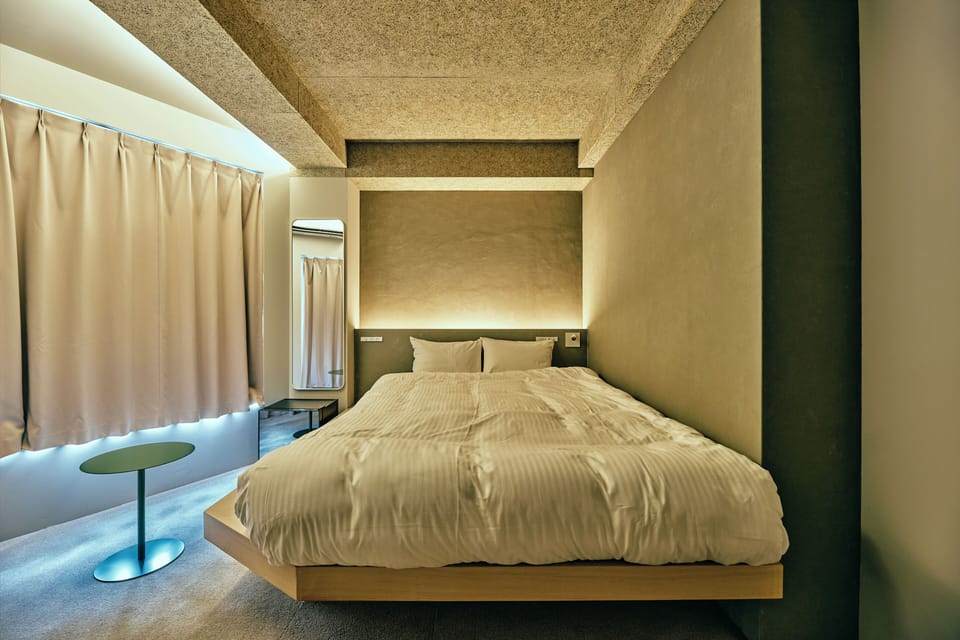 Basic Double Room, City View | Soundproofing, WiFi (free)