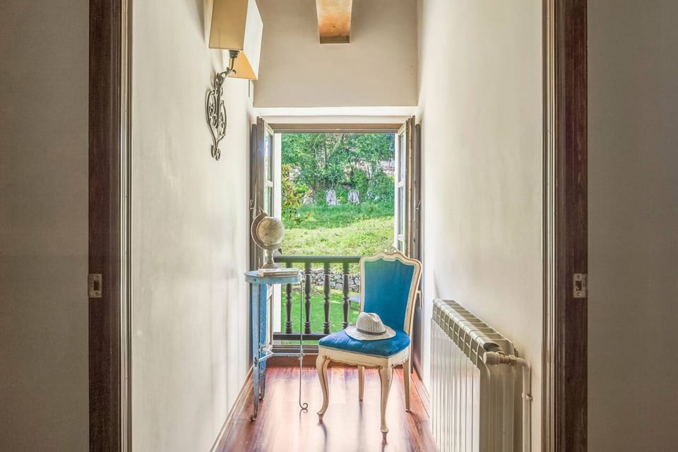 Balcony/Terrace,Garden view
