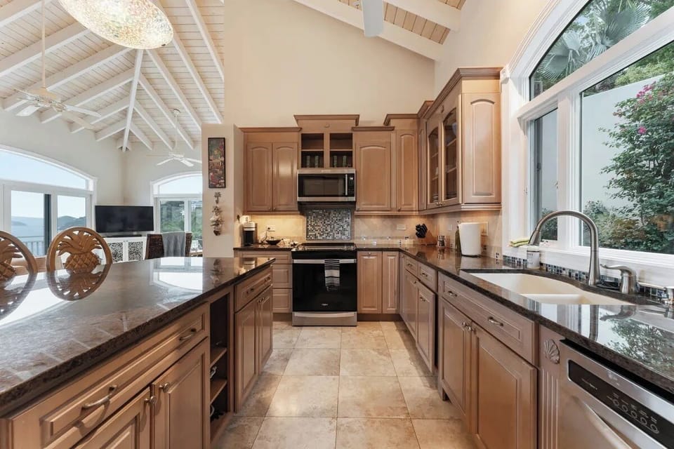 the Gourmet Kitchen with space to cook