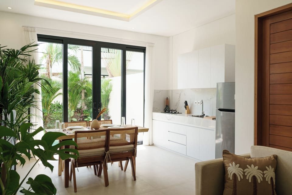Deluxe Villa, 2 Bedrooms, Pool View | Private kitchen | Full-size fridge, stovetop, cookware/dishes/utensils